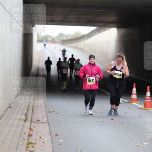 05.10.2025 - 20. swb-Marathon Bremen Michael Strokosch http://msf.ph/oto/9209246 05.10.2025 11:13:04 Laufen 11631, 1743 meine-sportfotos.de