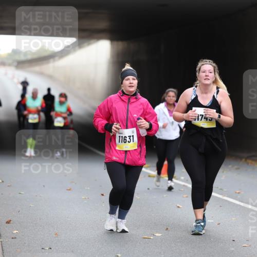 05.10.2025 - 20. swb-Marathon Bremen Michael Strokosch http://msf.ph/oto/9209253 05.10.2025 11:13:08 Laufen 11631, 1745 meine-sportfotos.de