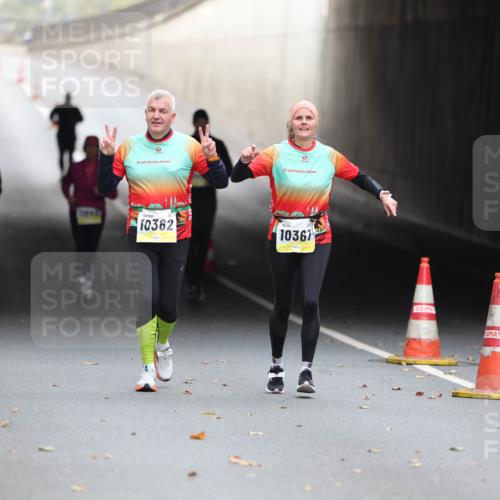 05.10.2025 - 20. swb-Marathon Bremen Michael Strokosch http://msf.ph/oto/9209256 05.10.2025 11:13:13 Laufen 16721, 20, 20, 10362, 10361 meine-sportfotos.de