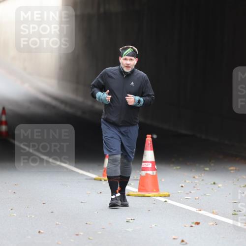 05.10.2025 - 20. swb-Marathon Bremen Michael Strokosch http://msf.ph/oto/9209294 05.10.2025 11:13:41 Laufen  meine-sportfotos.de
