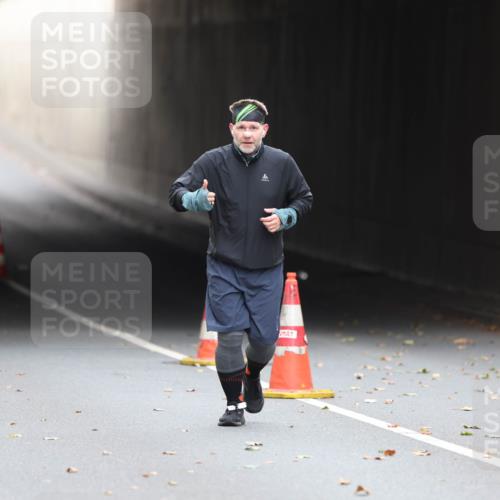 05.10.2025 - 20. swb-Marathon Bremen Michael Strokosch http://msf.ph/oto/9209295 05.10.2025 11:13:41 Laufen  meine-sportfotos.de