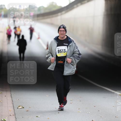 05.10.2025 - 20. swb-Marathon Bremen Michael Strokosch http://msf.ph/oto/9209310 05.10.2025 11:14:27 Laufen 9513 meine-sportfotos.de