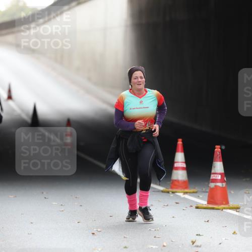 05.10.2025 - 20. swb-Marathon Bremen Michael Strokosch http://msf.ph/oto/9209365 05.10.2025 11:16:18 Laufen  meine-sportfotos.de