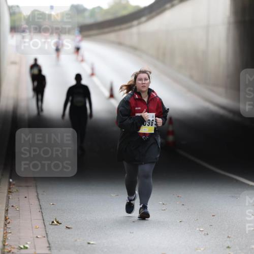 05.10.2025 - 20. swb-Marathon Bremen Michael Strokosch http://msf.ph/oto/9209373 05.10.2025 11:16:23 Laufen 096 meine-sportfotos.de