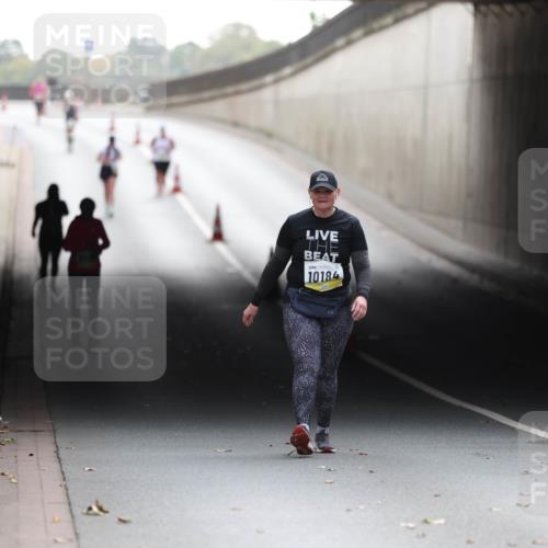 05.10.2025 - 20. swb-Marathon Bremen Michael Strokosch http://msf.ph/oto/9209377 05.10.2025 11:16:35 Laufen 10184 meine-sportfotos.de