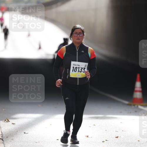 05.10.2025 - 20. swb-Marathon Bremen Michael Strokosch http://msf.ph/oto/9209395 05.10.2025 11:17:01 Laufen 10133 meine-sportfotos.de