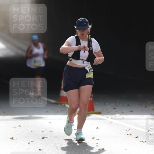 05.10.2025 - 20. swb-Marathon Bremen Michael Strokosch http://msf.ph/oto/9209404 05.10.2025 11:17:13 Laufen  meine-sportfotos.de
