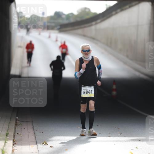05.10.2025 - 20. swb-Marathon Bremen Michael Strokosch http://msf.ph/oto/9209417 05.10.2025 11:17:32 Laufen 9941 meine-sportfotos.de