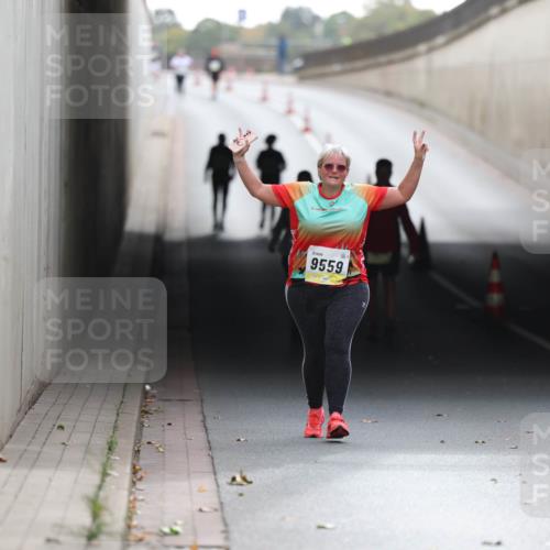 05.10.2025 - 20. swb-Marathon Bremen Michael Strokosch http://msf.ph/oto/9209491 05.10.2025 11:19:50 Laufen 9559 meine-sportfotos.de