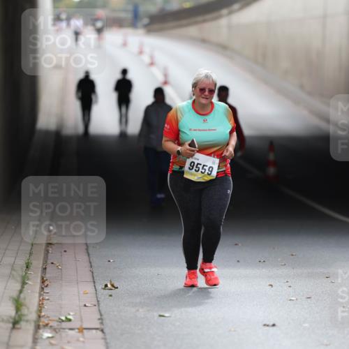 05.10.2025 - 20. swb-Marathon Bremen Michael Strokosch http://msf.ph/oto/9209498 05.10.2025 11:19:52 Laufen 20, 9559 meine-sportfotos.de