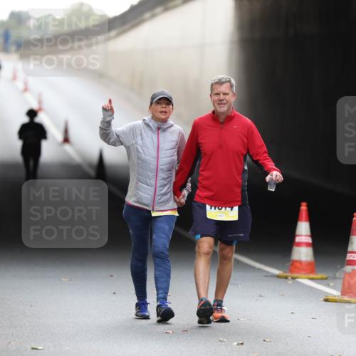 05.10.2025 - 20. swb-Marathon Bremen Michael Strokosch http://msf.ph/oto/9209509 05.10.2025 11:20:04 Laufen  meine-sportfotos.de