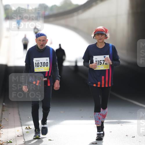 05.10.2025 - 20. swb-Marathon Bremen Michael Strokosch http://msf.ph/oto/9209524 05.10.2025 11:20:27 Laufen 10300, 157 meine-sportfotos.de