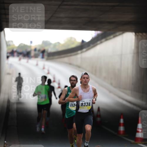 05.10.2025 - 20. swb-Marathon Bremen Michael Strokosch http://msf.ph/oto/9209923 05.10.2025 10:31:42 Laufen 113, 9336 meine-sportfotos.de