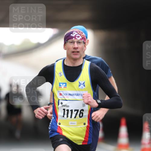 05.10.2025 - 20. swb-Marathon Bremen Michael Strokosch http://msf.ph/oto/9210109 05.10.2025 10:33:27 Laufen 10, 11176 meine-sportfotos.de