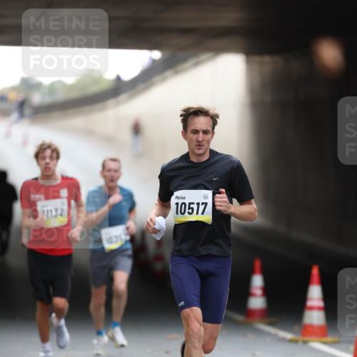 05.10.2025 - 20. swb-Marathon Bremen Michael Strokosch http://msf.ph/oto/9210243 05.10.2025 10:34:45 Laufen 11132, 10517 meine-sportfotos.de