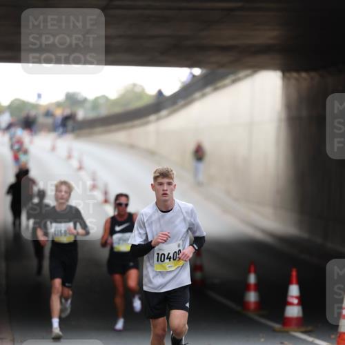 05.10.2025 - 20. swb-Marathon Bremen Michael Strokosch http://msf.ph/oto/9210264 05.10.2025 10:34:54 Laufen 1040 meine-sportfotos.de