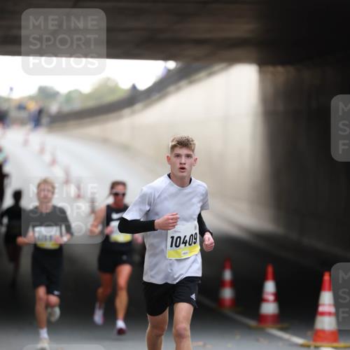05.10.2025 - 20. swb-Marathon Bremen Michael Strokosch http://msf.ph/oto/9210267 05.10.2025 10:34:55 Laufen 10409 meine-sportfotos.de