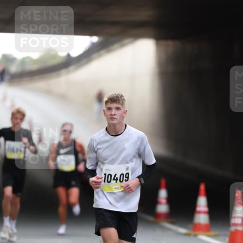 05.10.2025 - 20. swb-Marathon Bremen Michael Strokosch http://msf.ph/oto/9210269 05.10.2025 10:34:56 Laufen 02014, 10409 meine-sportfotos.de