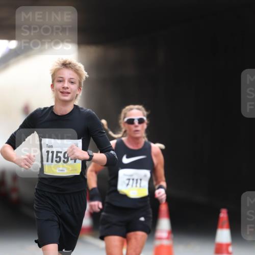 05.10.2025 - 20. swb-Marathon Bremen Michael Strokosch http://msf.ph/oto/9210281 05.10.2025 10:34:59 Laufen 11594, 711 meine-sportfotos.de