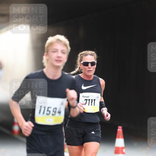 05.10.2025 - 20. swb-Marathon Bremen Michael Strokosch http://msf.ph/oto/9210282 05.10.2025 10:35:00 Laufen 11594, 7111 meine-sportfotos.de