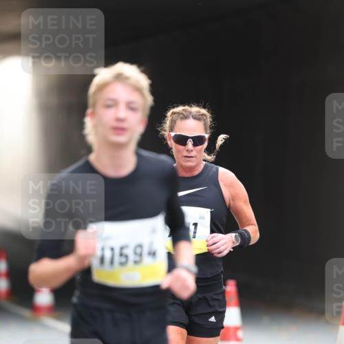 05.10.2025 - 20. swb-Marathon Bremen Michael Strokosch http://msf.ph/oto/9210283 05.10.2025 10:35:00 Laufen 11594 meine-sportfotos.de
