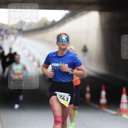 05.10.2025 - 20. swb-Marathon Bremen Michael Strokosch http://msf.ph/oto/9210299 05.10.2025 10:35:09 Laufen 0, 35, 43 meine-sportfotos.de