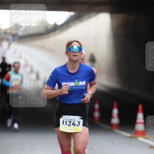 05.10.2025 - 20. swb-Marathon Bremen Michael Strokosch http://msf.ph/oto/9210300 05.10.2025 10:35:09 Laufen 11343 meine-sportfotos.de