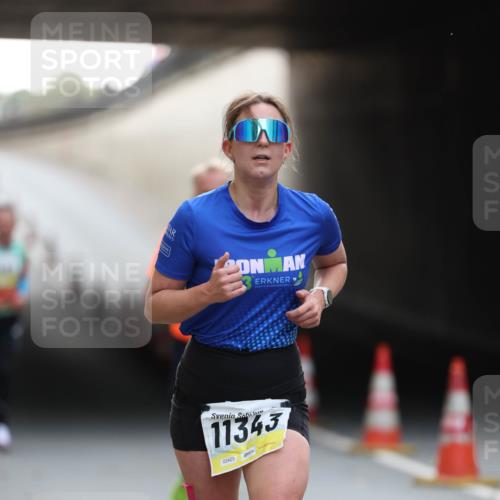 05.10.2025 - 20. swb-Marathon Bremen Michael Strokosch http://msf.ph/oto/9210303 05.10.2025 10:35:10 Laufen 11343, 02423 meine-sportfotos.de