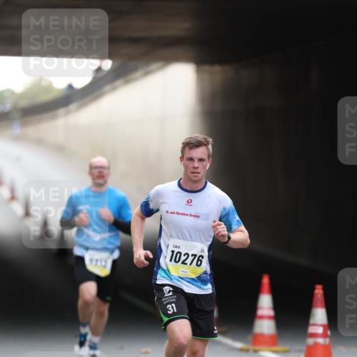 05.10.2025 - 20. swb-Marathon Bremen Michael Strokosch http://msf.ph/oto/9210404 05.10.2025 10:35:55 Laufen 9713, 18, 23, 10276, 31 meine-sportfotos.de