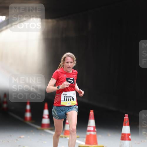 05.10.2025 - 20. swb-Marathon Bremen Michael Strokosch http://msf.ph/oto/9210449 05.10.2025 10:36:15 Laufen 11114 meine-sportfotos.de