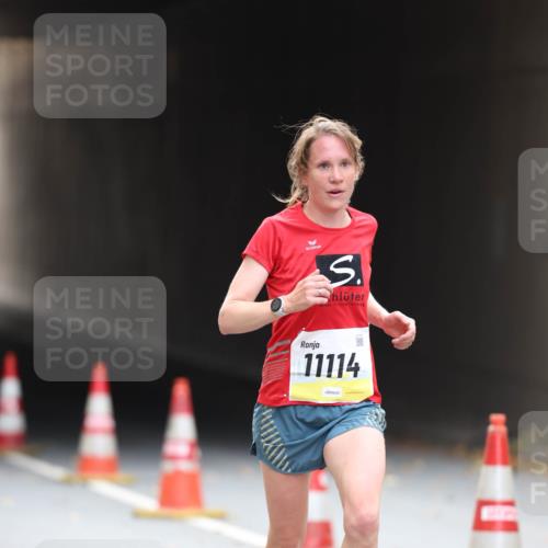 05.10.2025 - 20. swb-Marathon Bremen Michael Strokosch http://msf.ph/oto/9210453 05.10.2025 10:36:16 Laufen 11114 meine-sportfotos.de