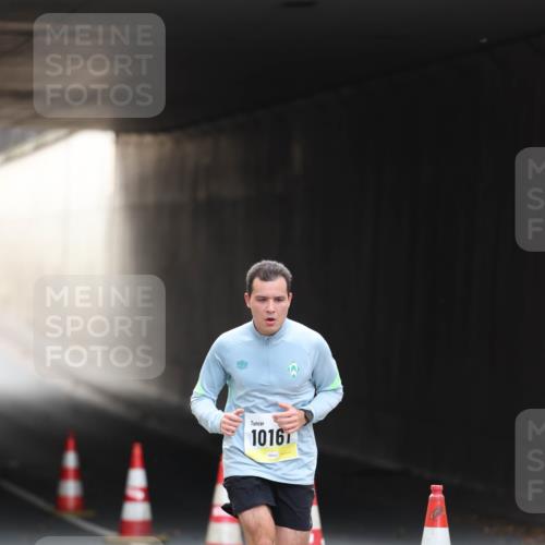 05.10.2025 - 20. swb-Marathon Bremen Michael Strokosch http://msf.ph/oto/9210458 05.10.2025 10:36:21 Laufen 1016 meine-sportfotos.de