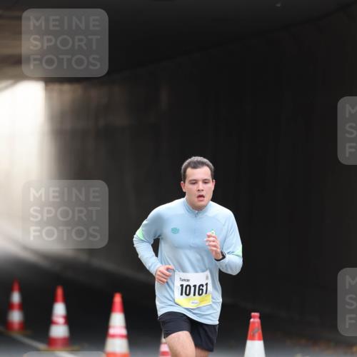 05.10.2025 - 20. swb-Marathon Bremen Michael Strokosch http://msf.ph/oto/9210460 05.10.2025 10:36:21 Laufen 10161 meine-sportfotos.de