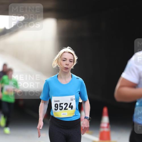 05.10.2025 - 20. swb-Marathon Bremen Michael Strokosch http://msf.ph/oto/9210637 05.10.2025 10:38:02 Laufen 9524, 11 meine-sportfotos.de