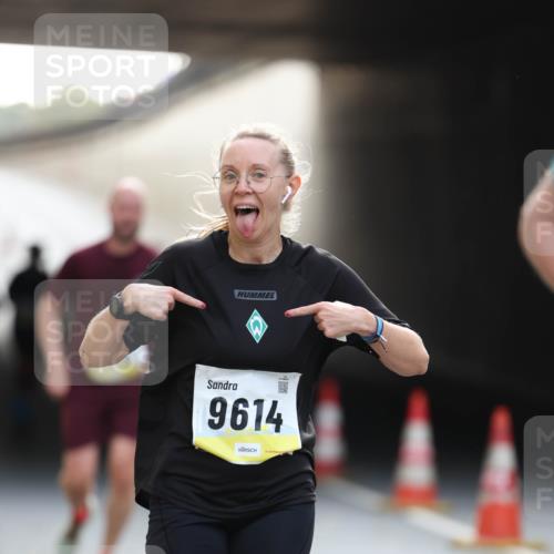 05.10.2025 - 20. swb-Marathon Bremen Michael Strokosch http://msf.ph/oto/9210798 05.10.2025 10:39:28 Laufen 9614 meine-sportfotos.de