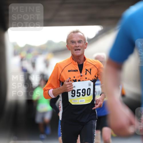 05.10.2025 - 20. swb-Marathon Bremen Michael Strokosch http://msf.ph/oto/9210923 05.10.2025 10:40:27 Laufen 9590, 02633 meine-sportfotos.de