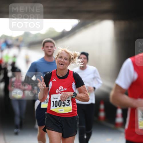 05.10.2025 - 20. swb-Marathon Bremen Michael Strokosch http://msf.ph/oto/9210950 05.10.2025 10:40:40 Laufen 10, 10053 meine-sportfotos.de