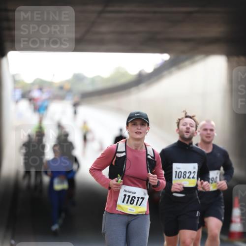 05.10.2025 - 20. swb-Marathon Bremen Michael Strokosch http://msf.ph/oto/9210962 05.10.2025 10:40:44 Laufen 11617, 10822, 90 meine-sportfotos.de