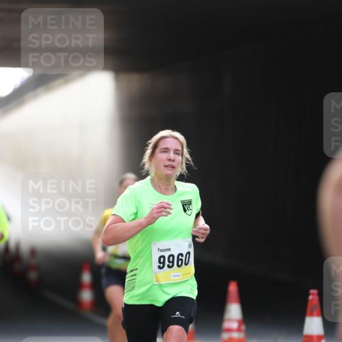 05.10.2025 - 20. swb-Marathon Bremen Michael Strokosch http://msf.ph/oto/9211001 05.10.2025 10:41:03 Laufen 9960 meine-sportfotos.de