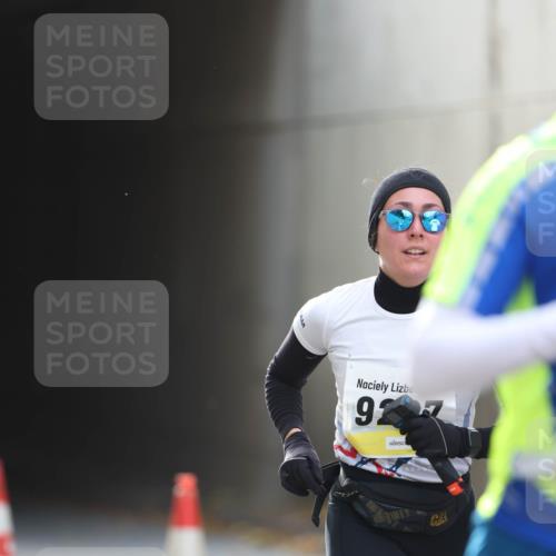 05.10.2025 - 20. swb-Marathon Bremen Michael Strokosch http://msf.ph/oto/9211105 05.10.2025 10:41:57 Laufen 9297 meine-sportfotos.de