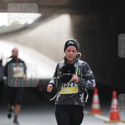 05.10.2025 - 20. swb-Marathon Bremen Michael Strokosch http://msf.ph/oto/9211114 05.10.2025 10:42:01 Laufen  meine-sportfotos.de