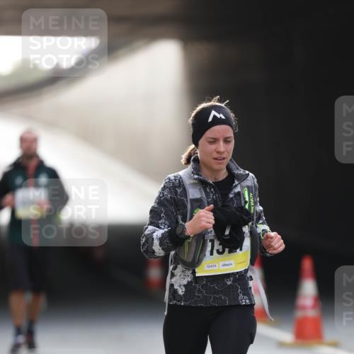 05.10.2025 - 20. swb-Marathon Bremen Michael Strokosch http://msf.ph/oto/9211115 05.10.2025 10:42:01 Laufen 73, 02434 meine-sportfotos.de