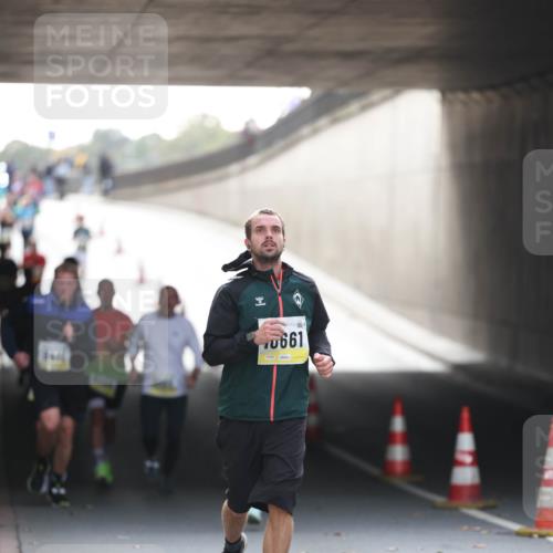 05.10.2025 - 20. swb-Marathon Bremen Michael Strokosch http://msf.ph/oto/9211116 05.10.2025 10:42:03 Laufen 70661 meine-sportfotos.de