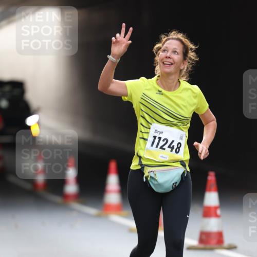 05.10.2025 - 20. swb-Marathon Bremen Michael Strokosch http://msf.ph/oto/9211343 05.10.2025 10:43:46 Laufen 11248 meine-sportfotos.de