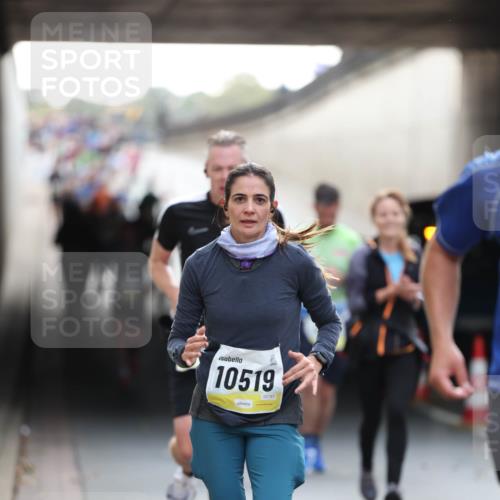 05.10.2025 - 20. swb-Marathon Bremen Michael Strokosch http://msf.ph/oto/9211408 05.10.2025 10:44:20 Laufen 10519, 02181, 1 meine-sportfotos.de