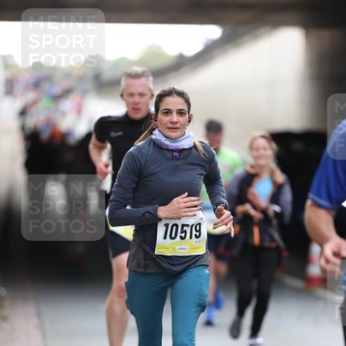 05.10.2025 - 20. swb-Marathon Bremen Michael Strokosch http://msf.ph/oto/9211409 05.10.2025 10:44:20 Laufen 10519, 02181 meine-sportfotos.de