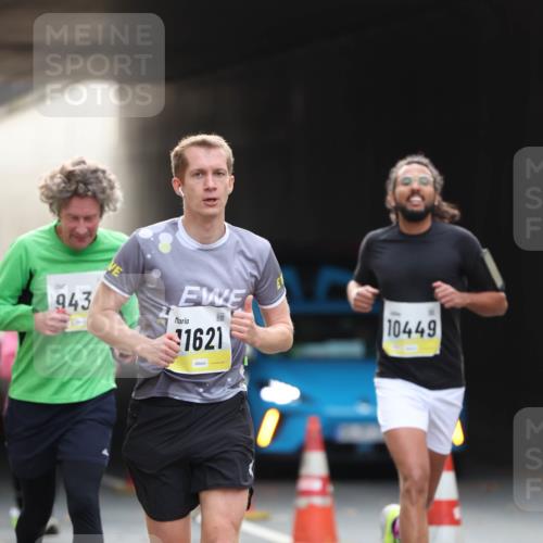05.10.2025 - 20. swb-Marathon Bremen Michael Strokosch http://msf.ph/oto/9211459 05.10.2025 10:44:48 Laufen 943, 1621, 10449 meine-sportfotos.de