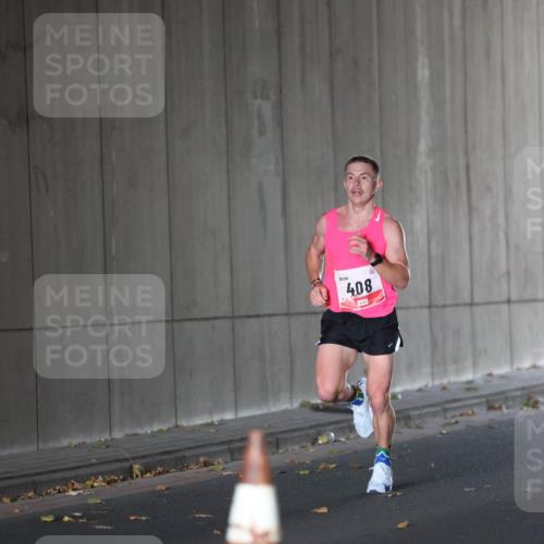 05.10.2025 - 20. swb-Marathon Bremen Michael Strokosch http://msf.ph/oto/9211493 05.10.2025 11:43:28 Laufen 408 meine-sportfotos.de
