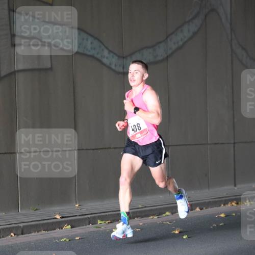 05.10.2025 - 20. swb-Marathon Bremen Michael Strokosch http://msf.ph/oto/9211498 05.10.2025 11:43:30 Laufen 408 meine-sportfotos.de