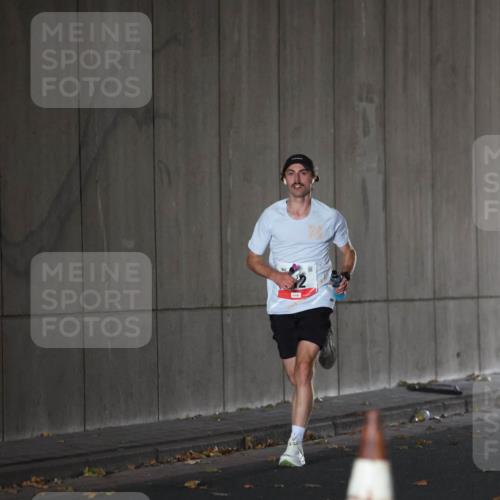 05.10.2025 - 20. swb-Marathon Bremen Michael Strokosch http://msf.ph/oto/9211525 05.10.2025 11:48:49 Laufen  meine-sportfotos.de